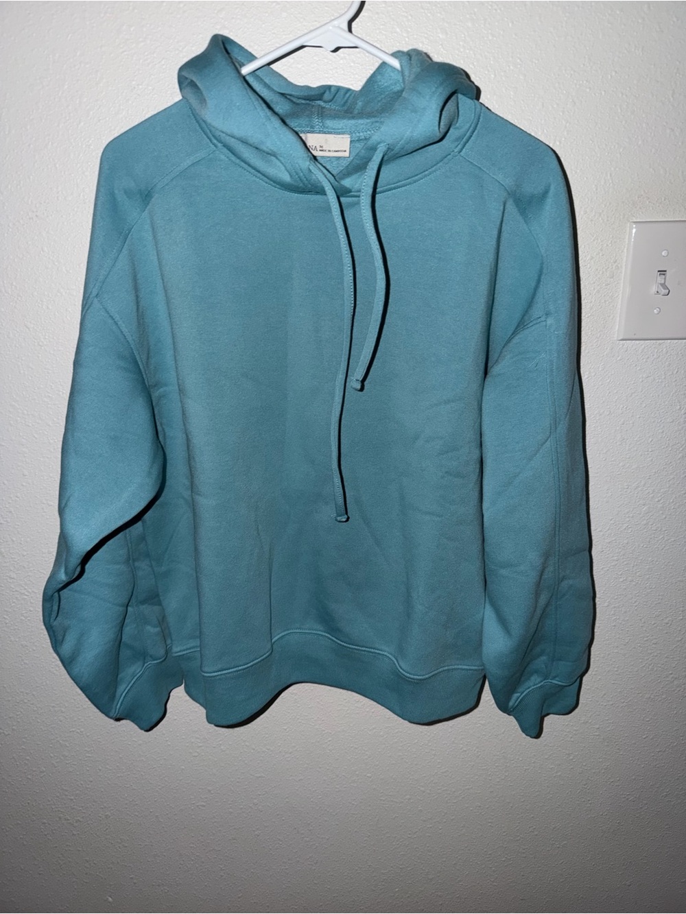 Zenana Long Sleeve Women's Pullover Sweatshirt Hoodie NWOT